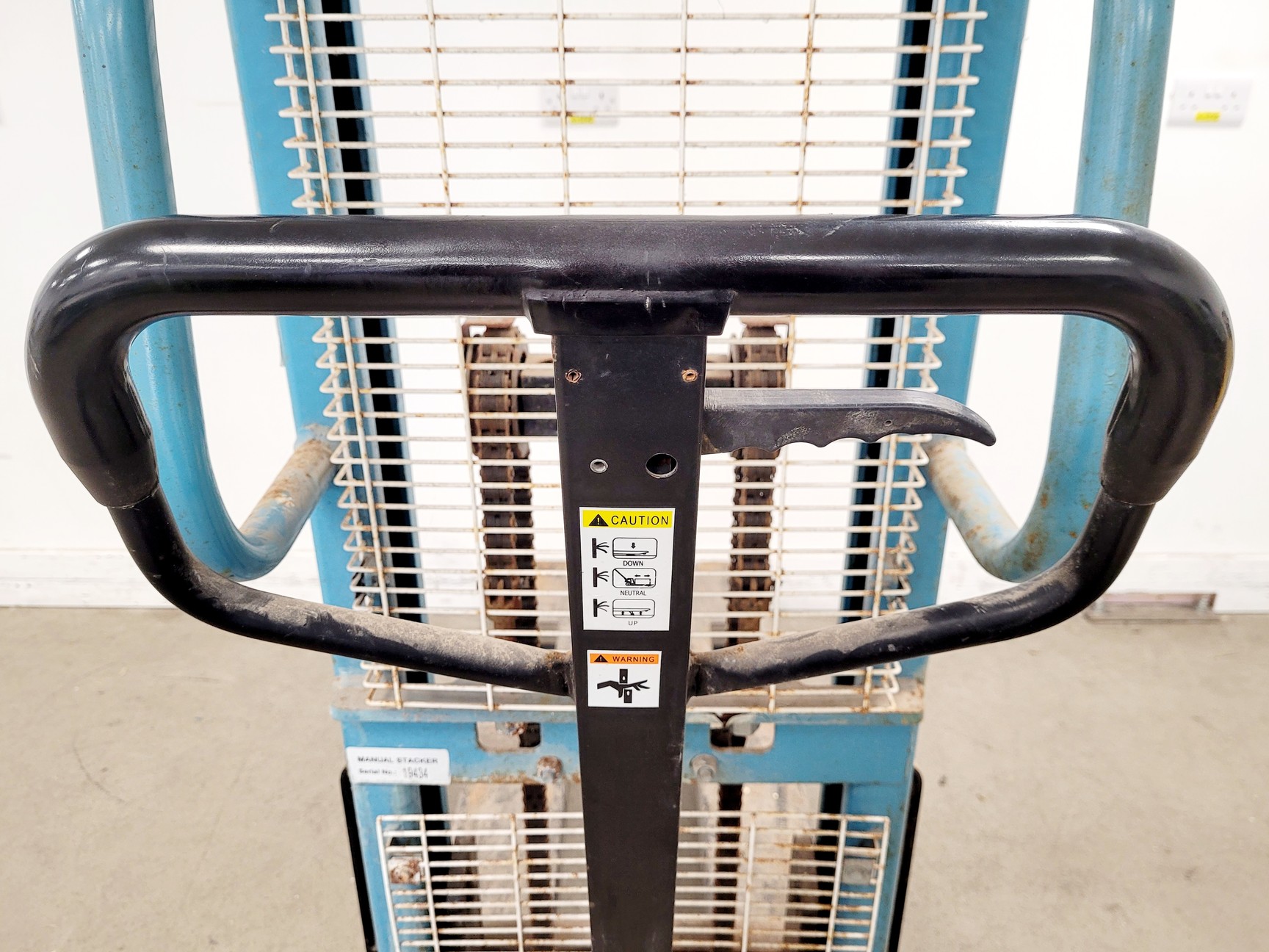 Image of HanseLifter Manual Stacker Model SDJ1516-01