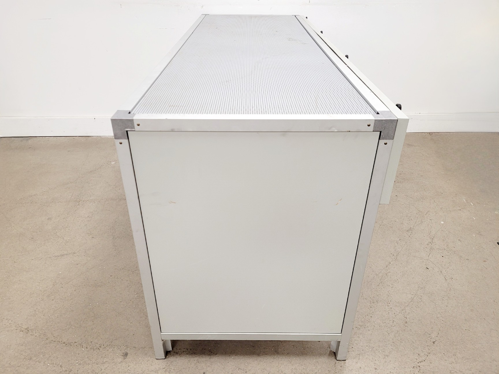 Image of AirBench Model EX186584 Downdraught Extractor Bench Lab
