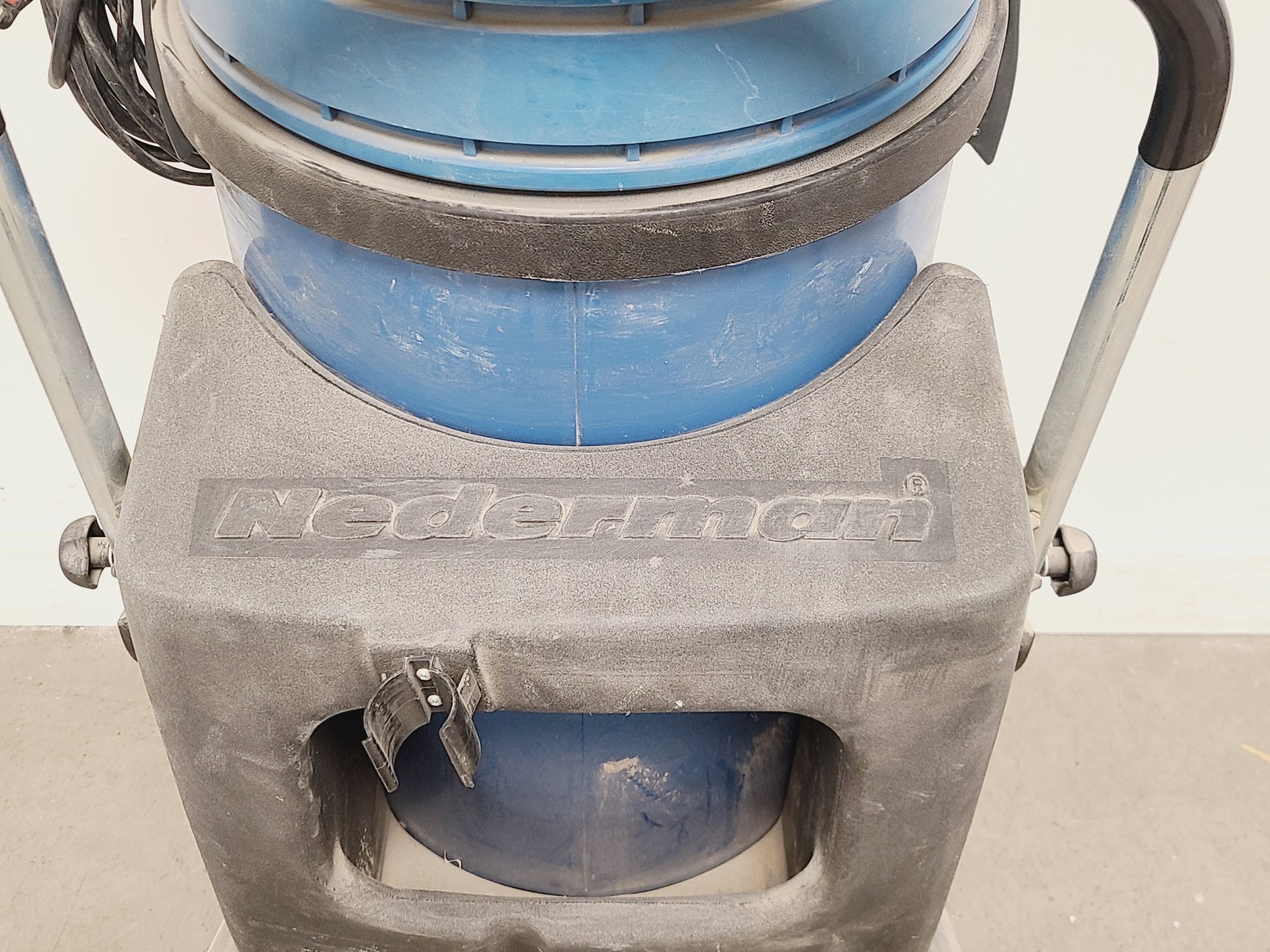 Image of Nederman P300 Industrial Vacuum Cleaner