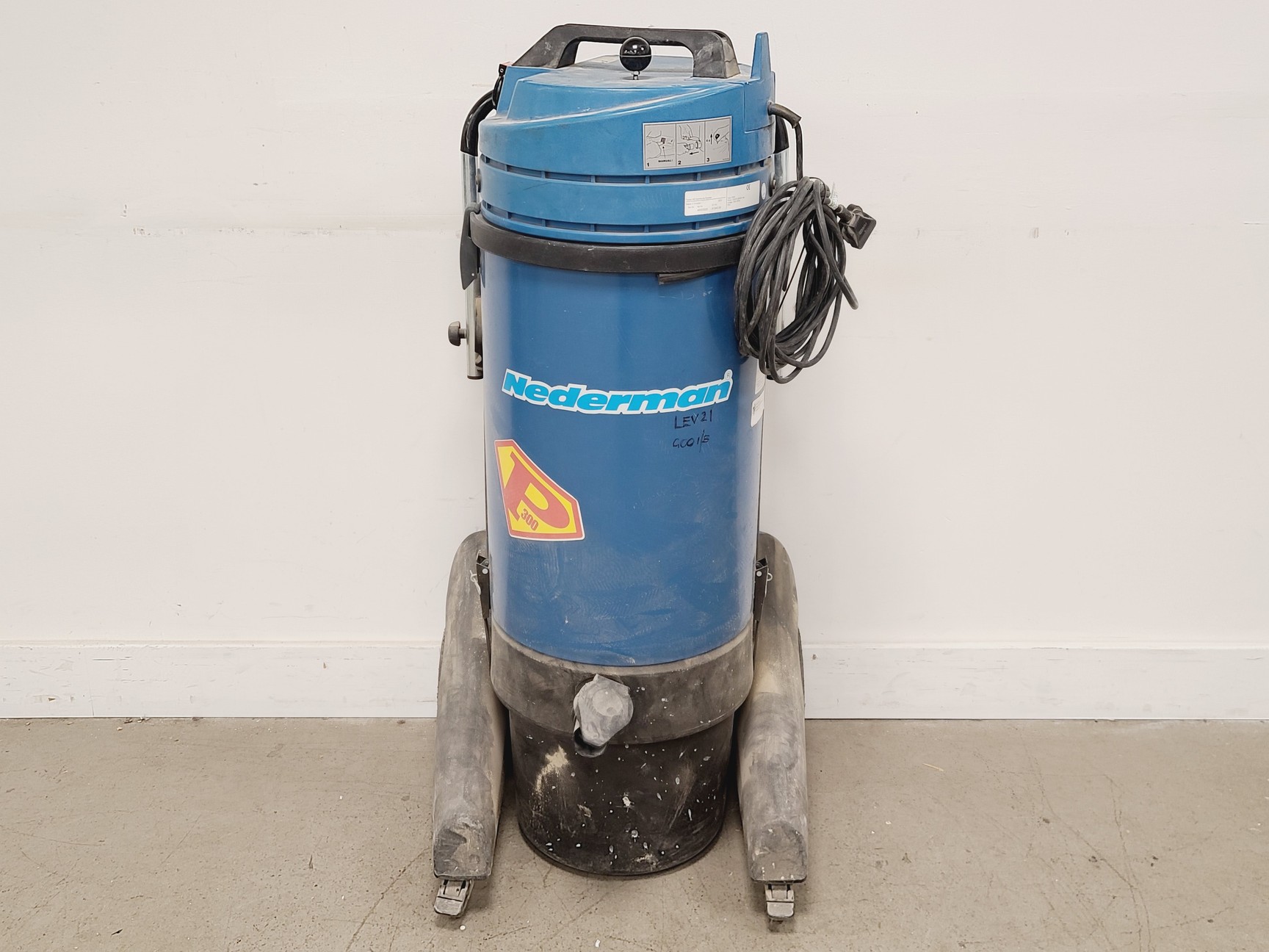 Image of Nederman P300 Industrial Vacuum Cleaner