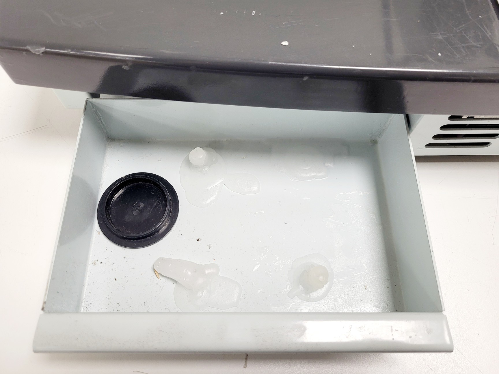 Image of KEDEE KD-BM & BL Tissue Embedding & Cooling System Lab