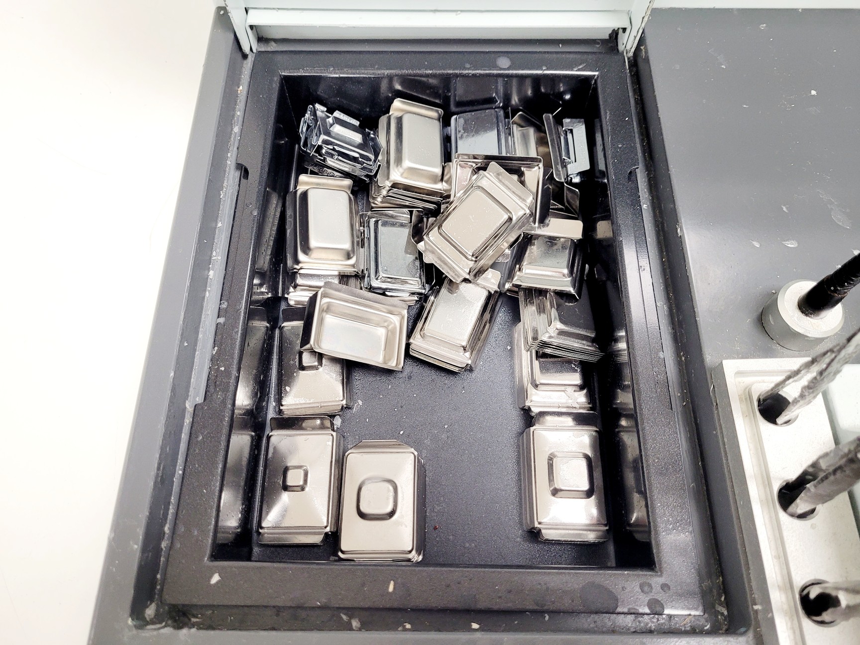 Image of KEDEE KD-BM & BL Tissue Embedding & Cooling System Lab