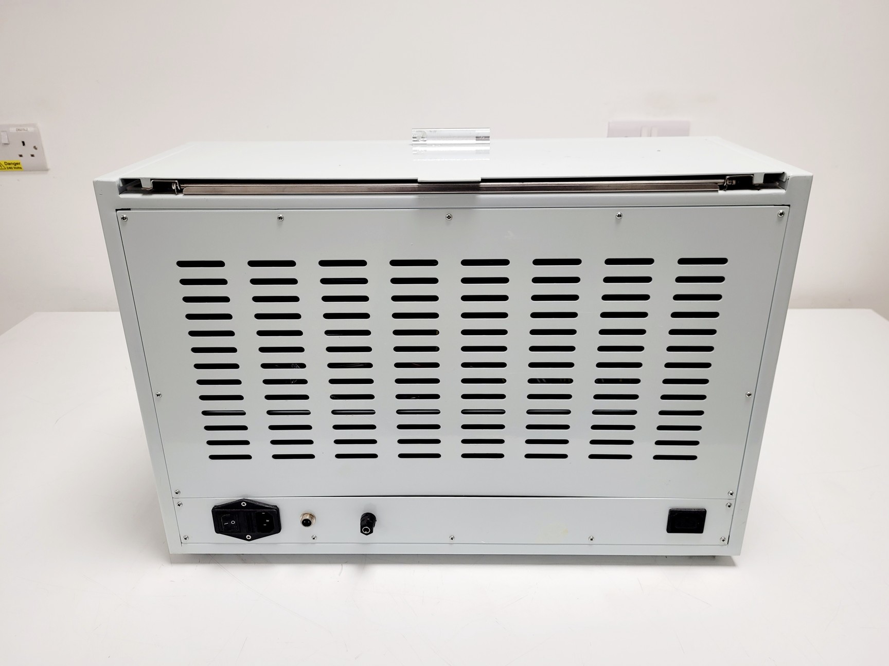 Image of KEDEE KD-BM & BL Tissue Embedding & Cooling System Lab