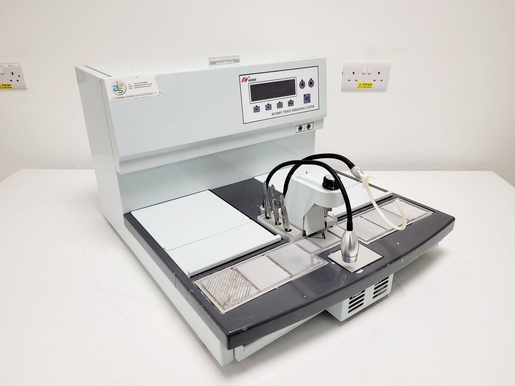 Image of KEDEE KD-BM & BL Tissue Embedding & Cooling System Lab