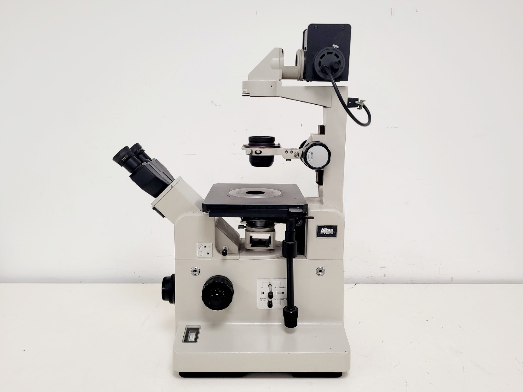 Image of Nikon Inverted Microscope