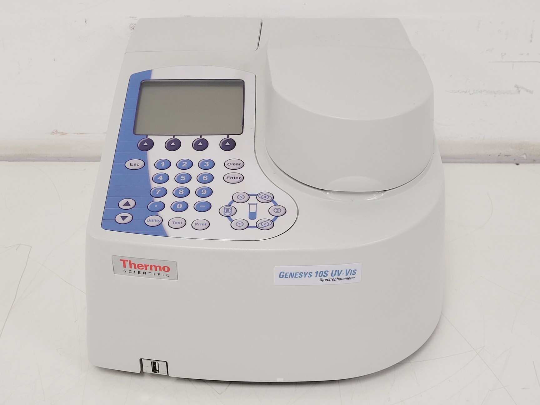 Image of Thermo Scientific GeneSys G10S UV-VIS Spectrophotometer Lab