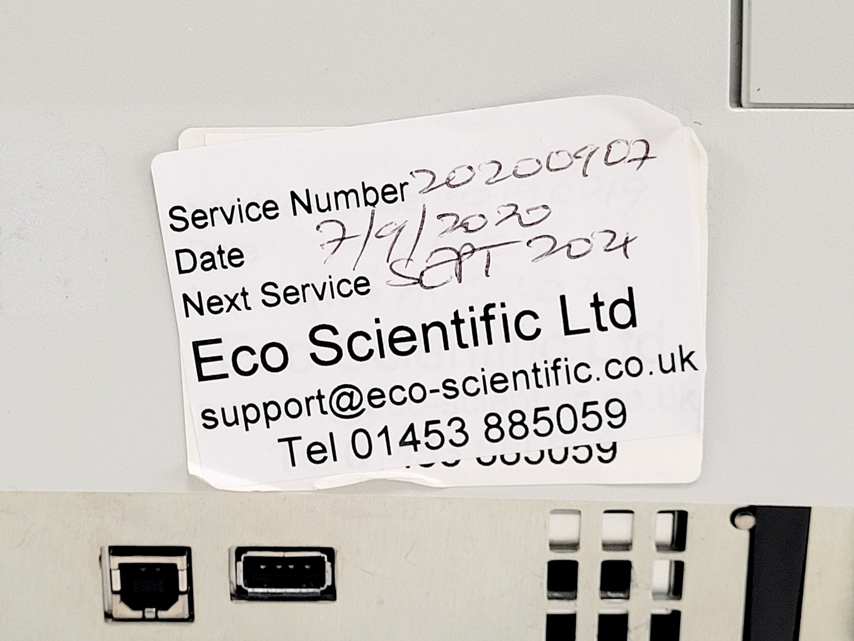 Image of Thermo Scientific GeneSys G10S UV-VIS Spectrophotometer Lab