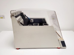 Thumbnail image of New Brunswick Scientific Innova 4000 Shaking Incubator Lab