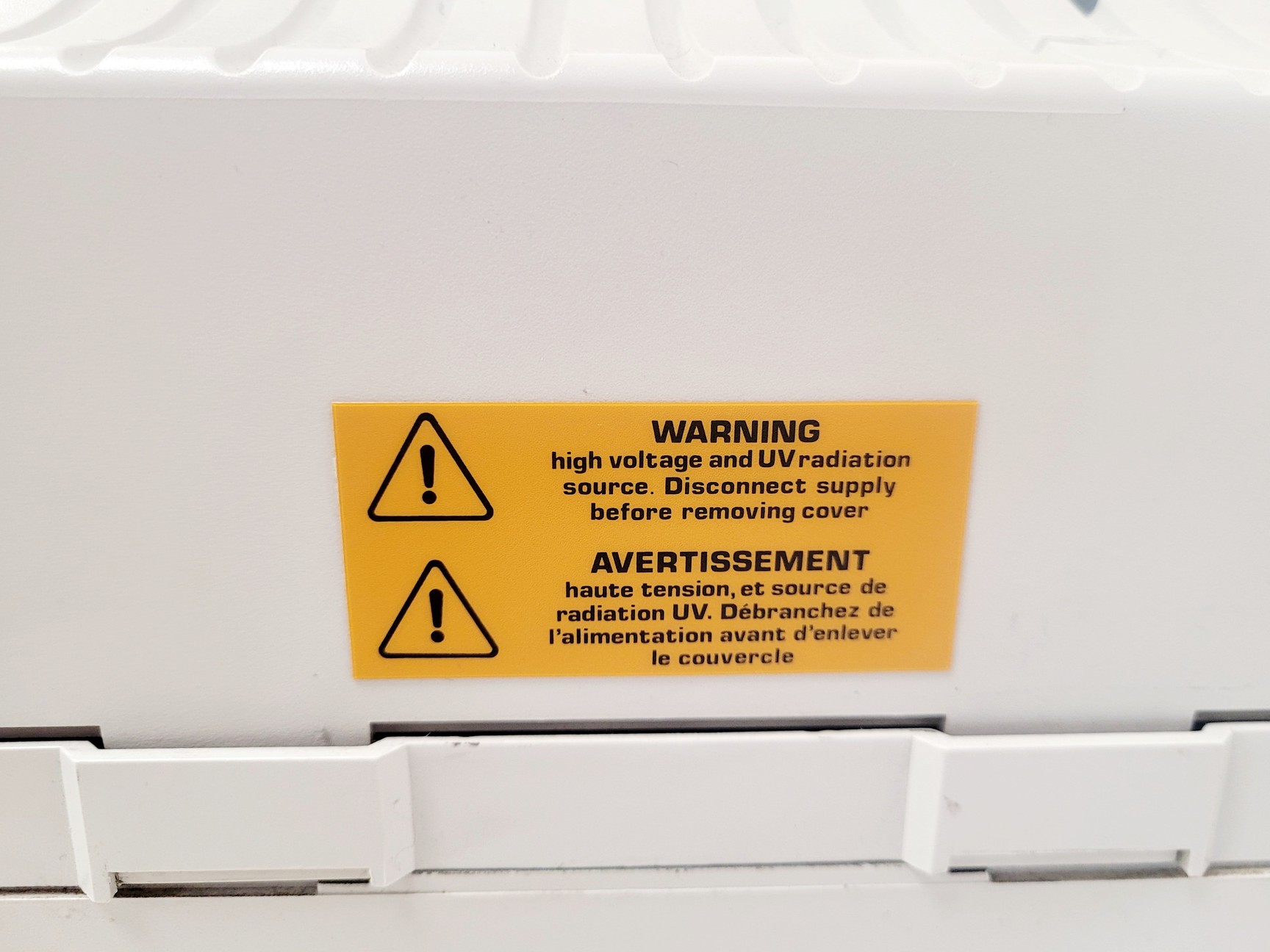 Image of Unicam Helios Gamma UV-VIS Spectrophotometer Lab