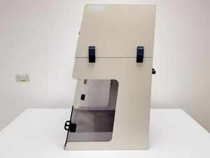 Thumbnail image of Labcaire PCR 6 PCR Workstation Lab