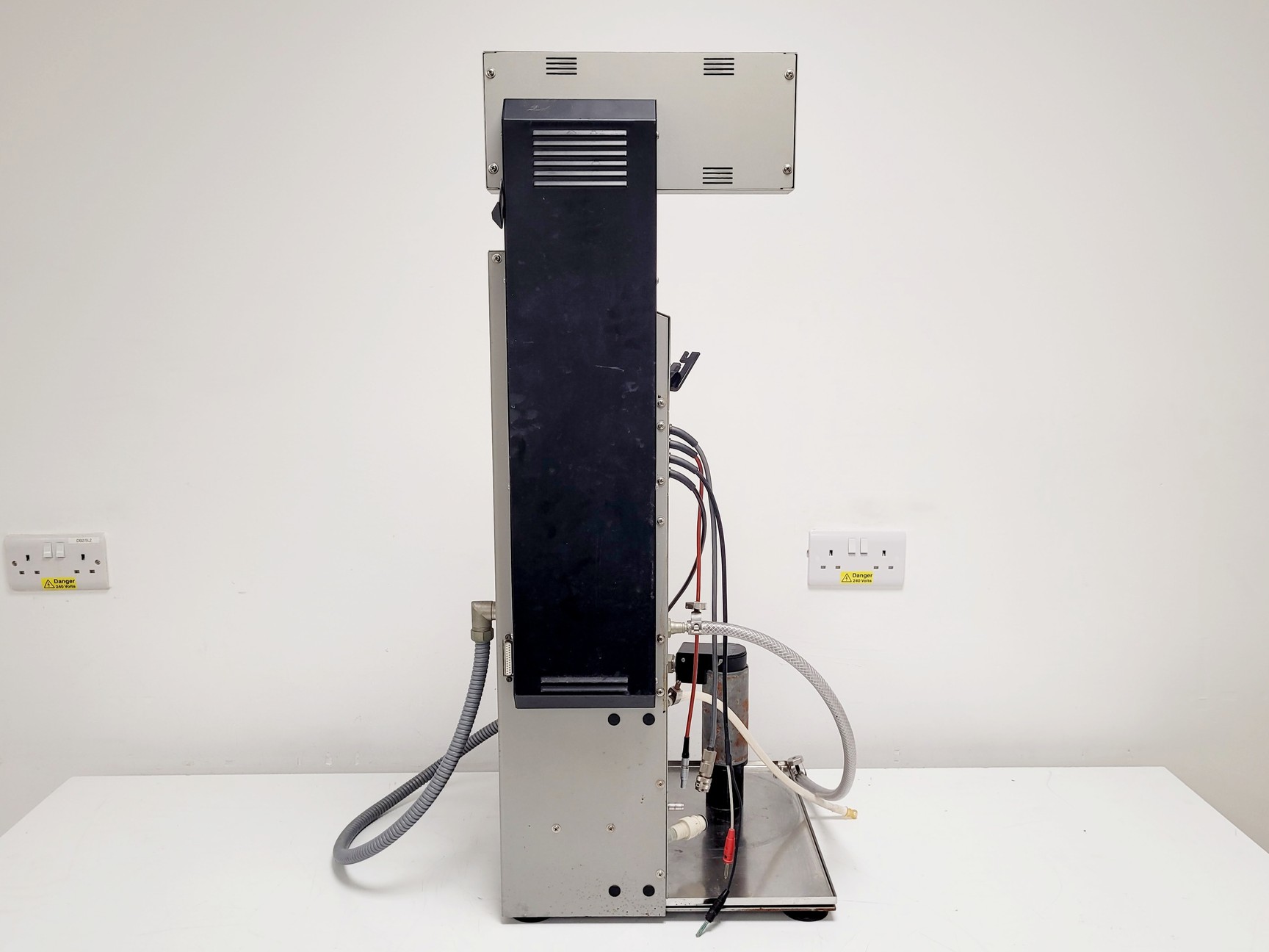 Image of Infors HT Bioreactor Labfors System Lab