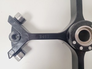 Thumbnail image of Kendro Laboratory Products D-37520 Benchtop Centrifuge