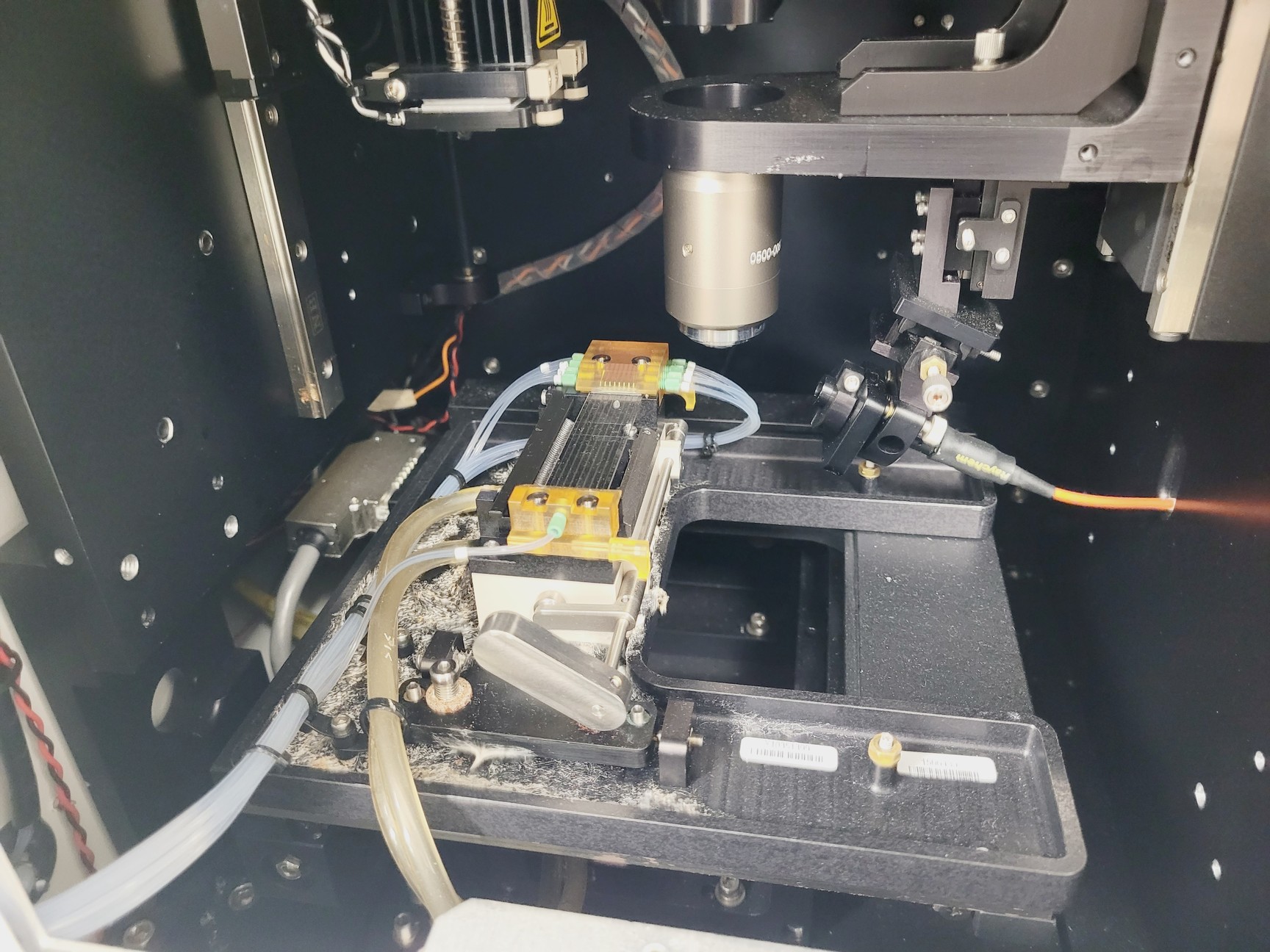 Image of Illumina Genome Analyser IIx System with PEM IIX and Cluster Station