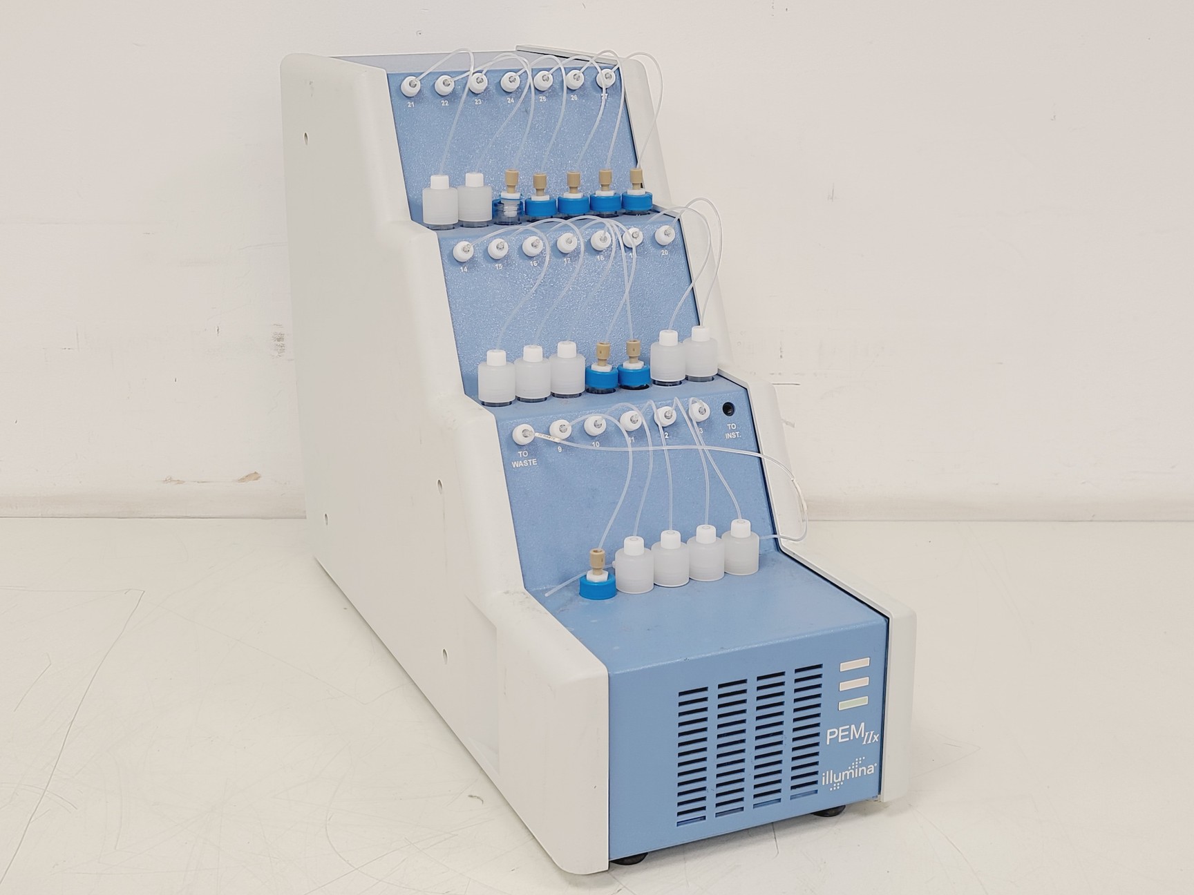 Image of Illumina Genome Analyser IIx System w/ PEM IIx & Dell PC System NGS Lab