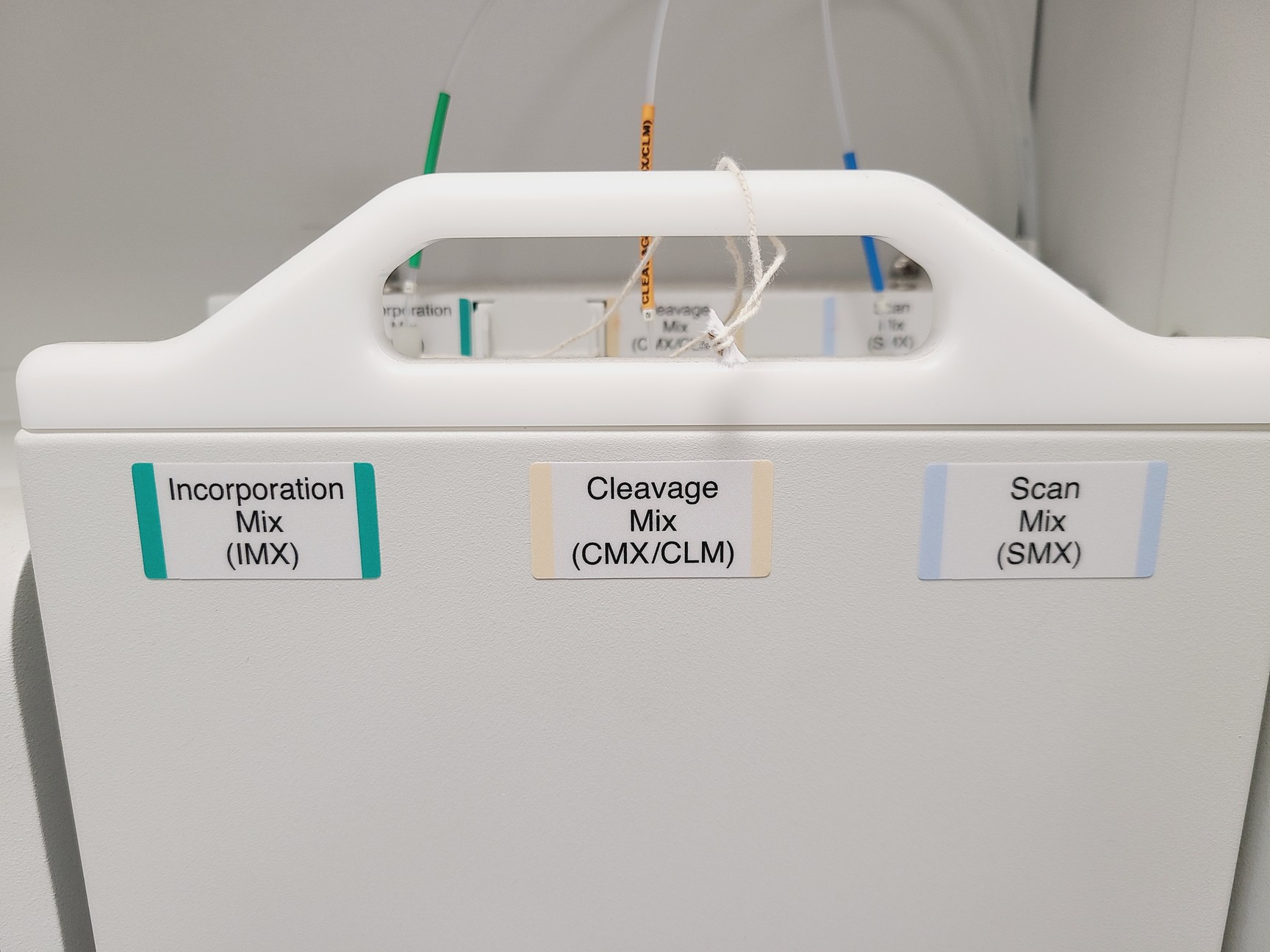 Image of Illumina Genome Analyser IIx System w/ PEM IIx & Dell PC System NGS Lab