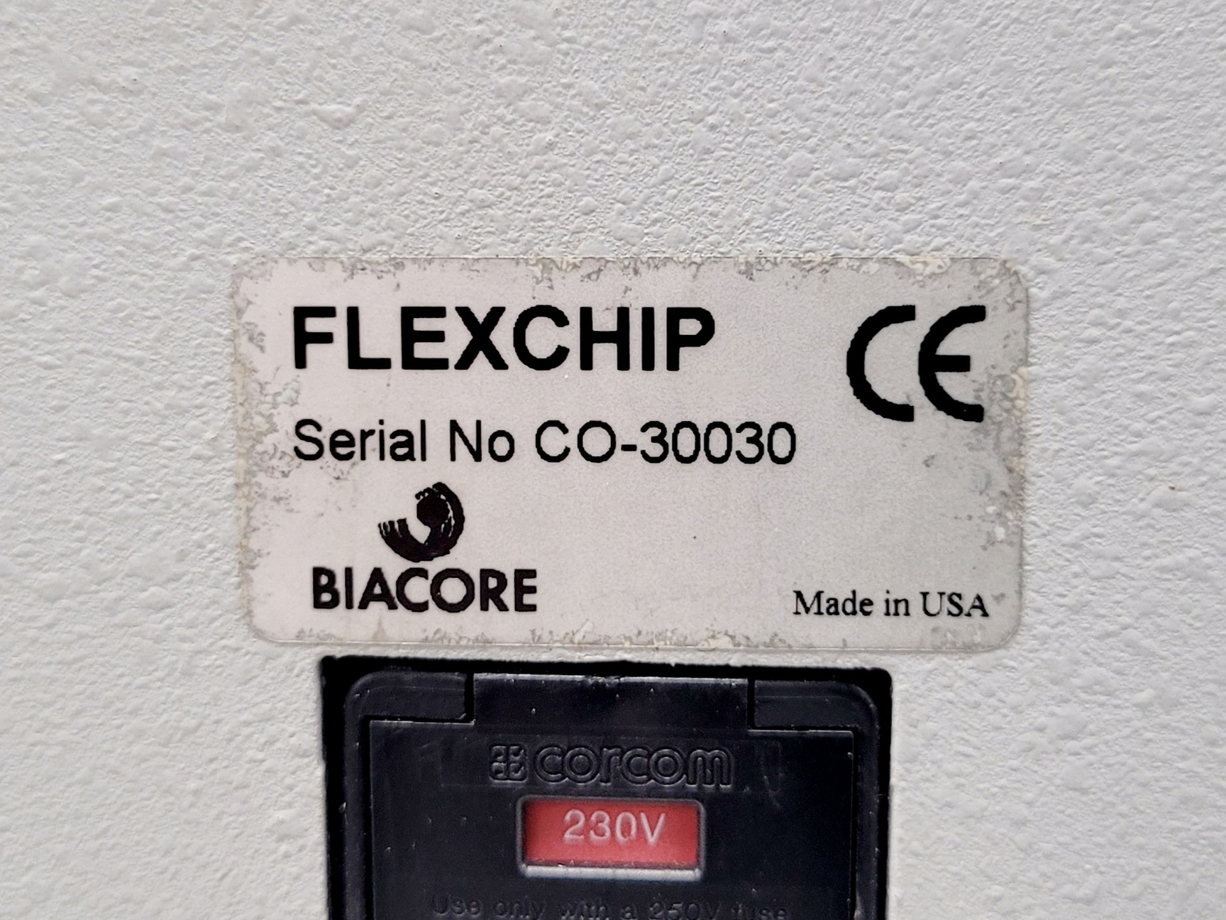Image of Biacore FlexChip Surface Plasmon Resonance (SPR) Imaging System w/ PC