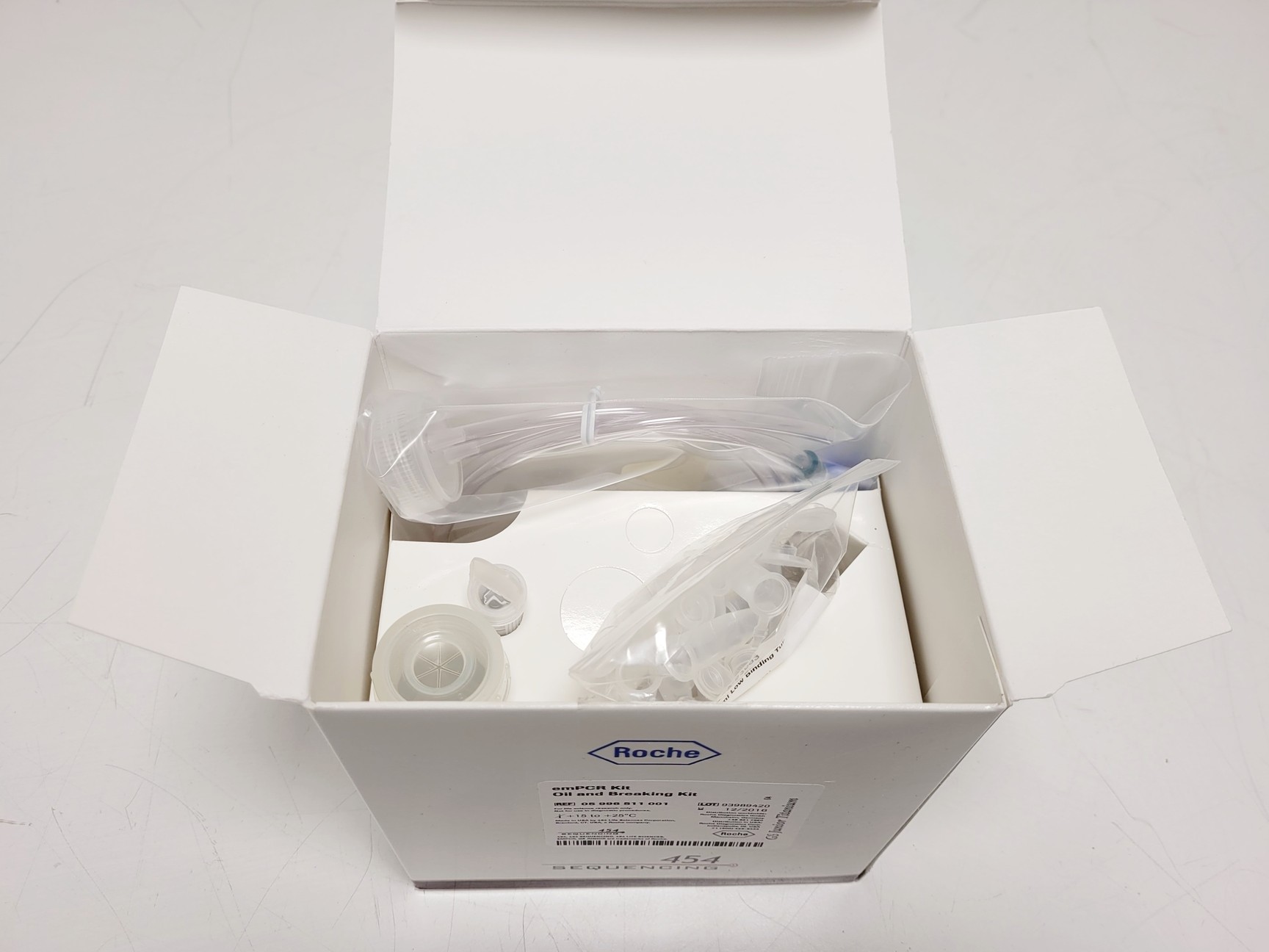 Image of Roche 454 Sequencing Job Lot: 22x Buffer Sequencing Kits and 15x emPCR Kits