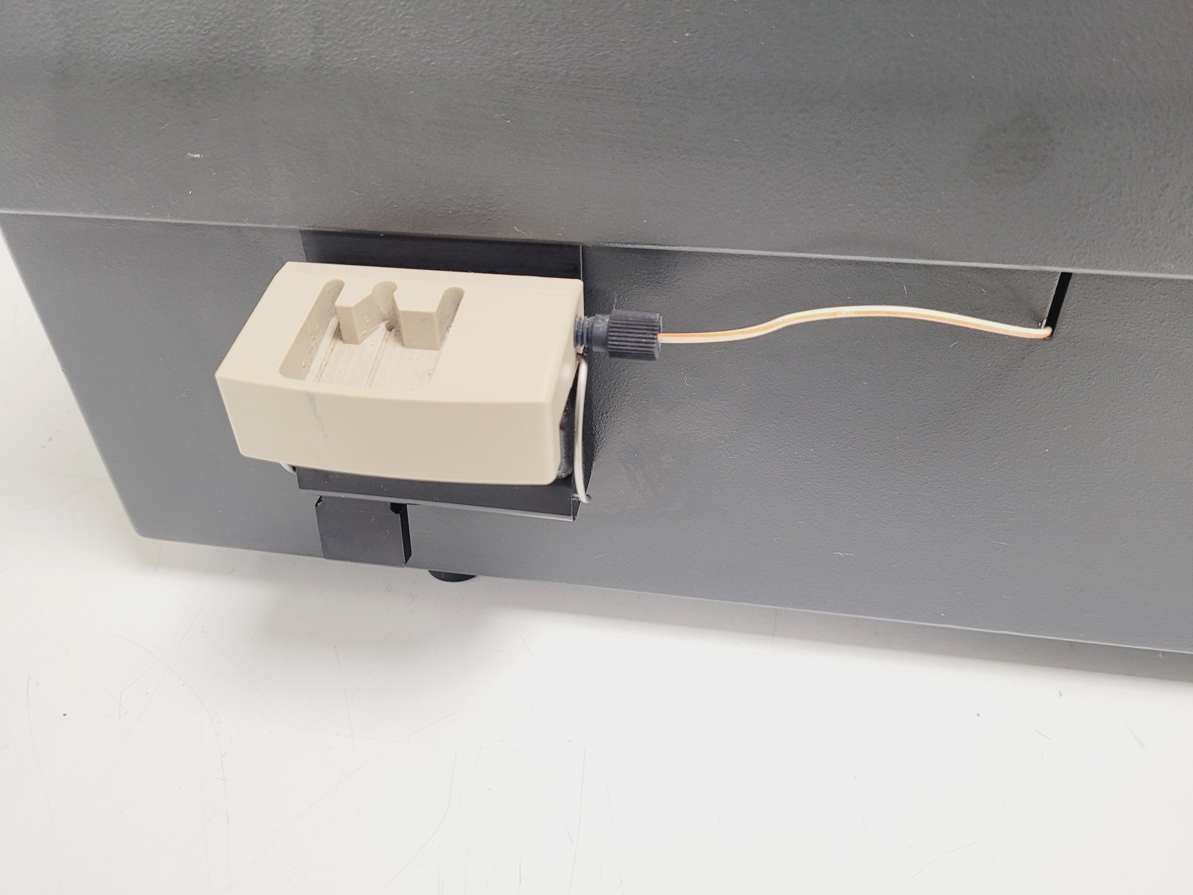 Image of Biacore X High Sensitivity SPR System Lab