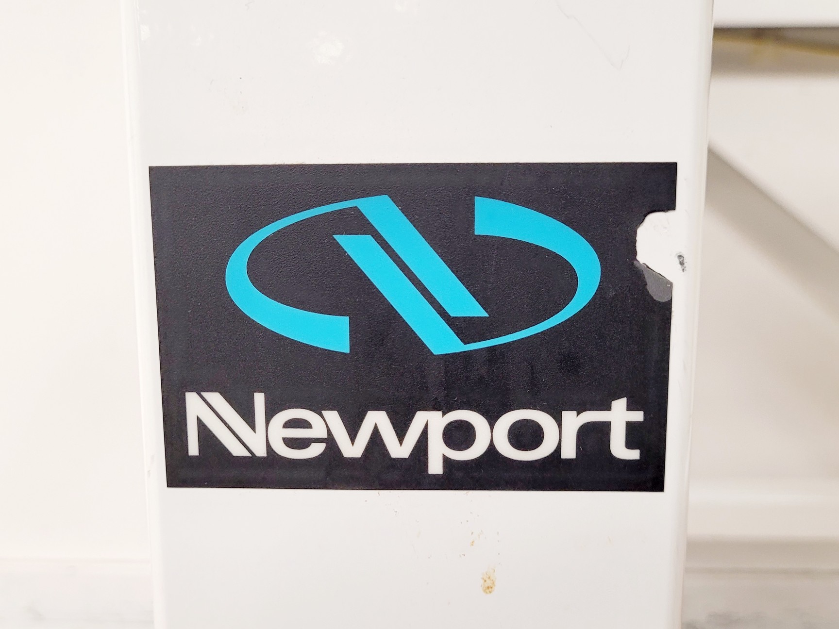 Image of Newport Anti-Vibration Table Model: VH3036W-OPT Imperial Spacing 