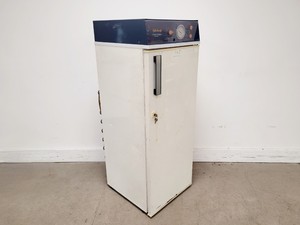 Image of Gallenkamp Cooled Incubator Illuminated