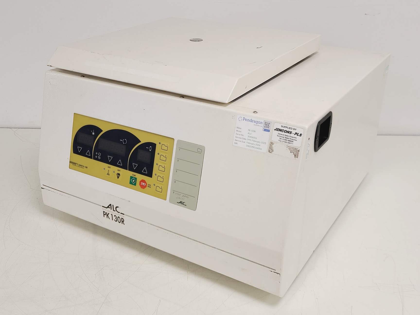 Image of ALC PK130-R Benchtop Centrifuge