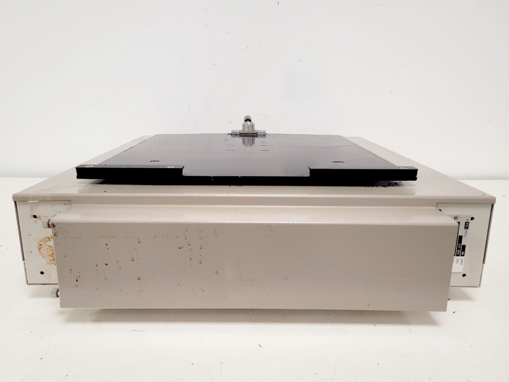Image of Kuhner Lab Benchtop Shaker LS-W Lab