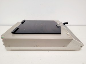 Thumbnail image of Kuhner Lab Benchtop Shaker LS-W Lab