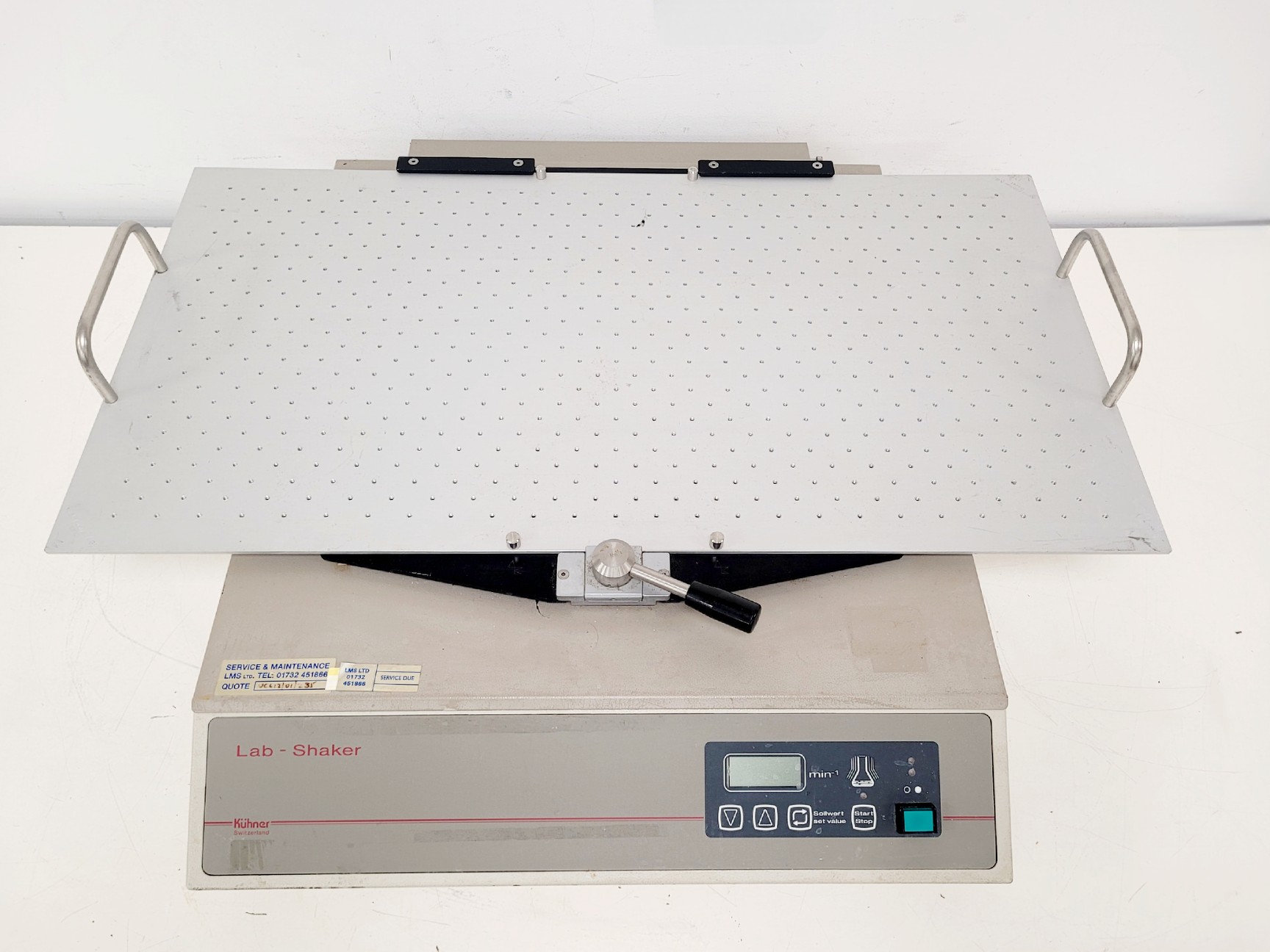 Image of Kuhner Lab Benchtop Shaker LS-W Lab