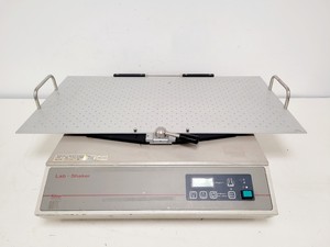 Thumbnail image of Kuhner Lab Benchtop Shaker LS-W Lab