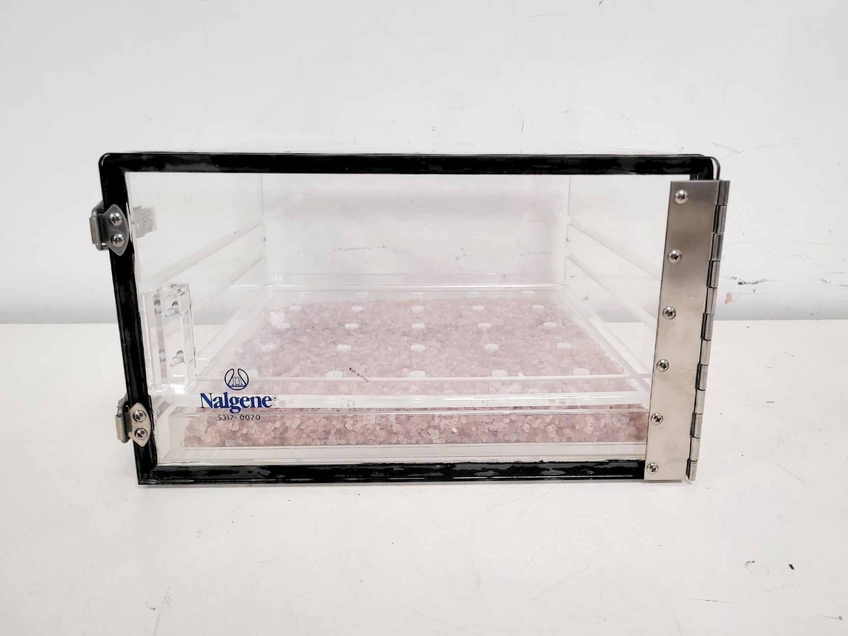 Image of Nalgene 5317-0070 Acrylic Desiccator Cabinet