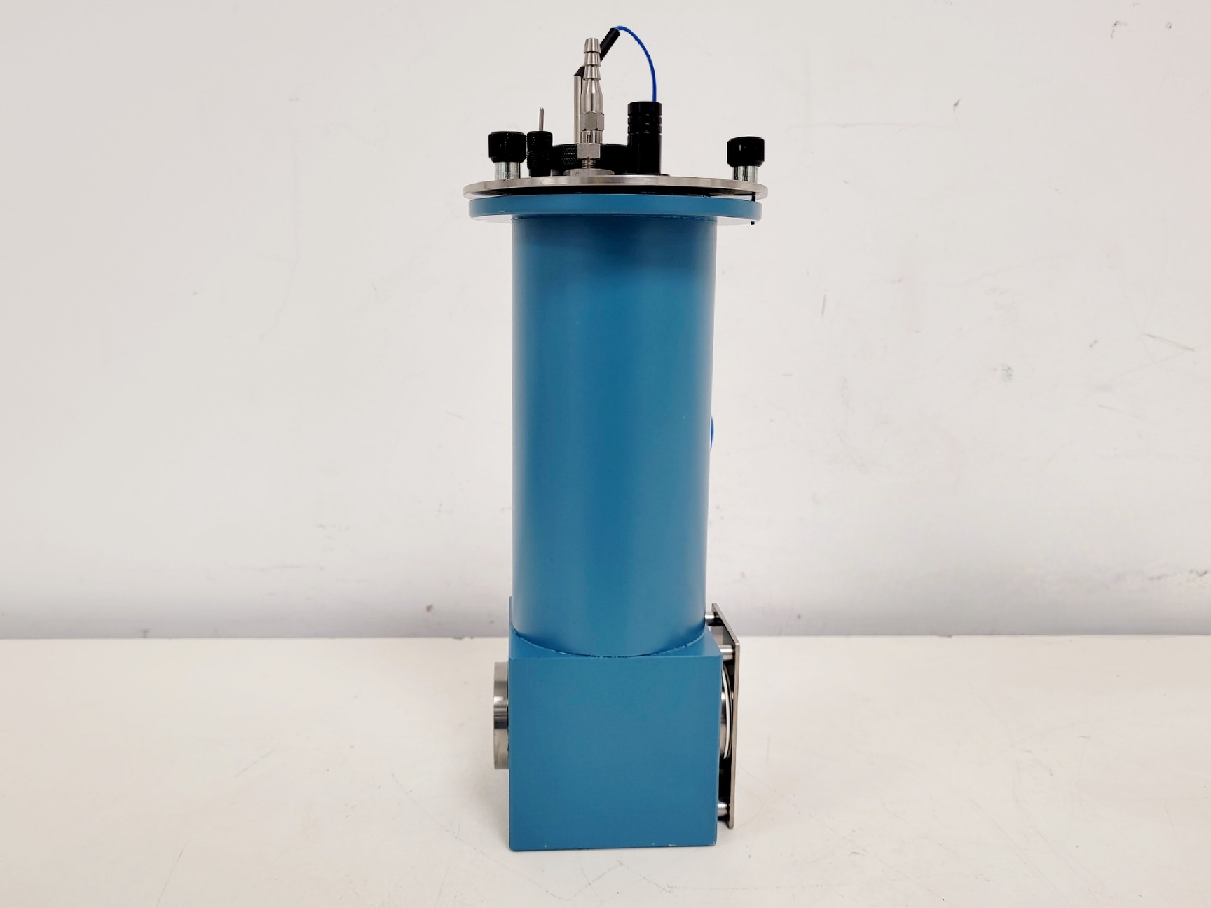 Image of Specac Variable Temperature Cuvette Holder Lab