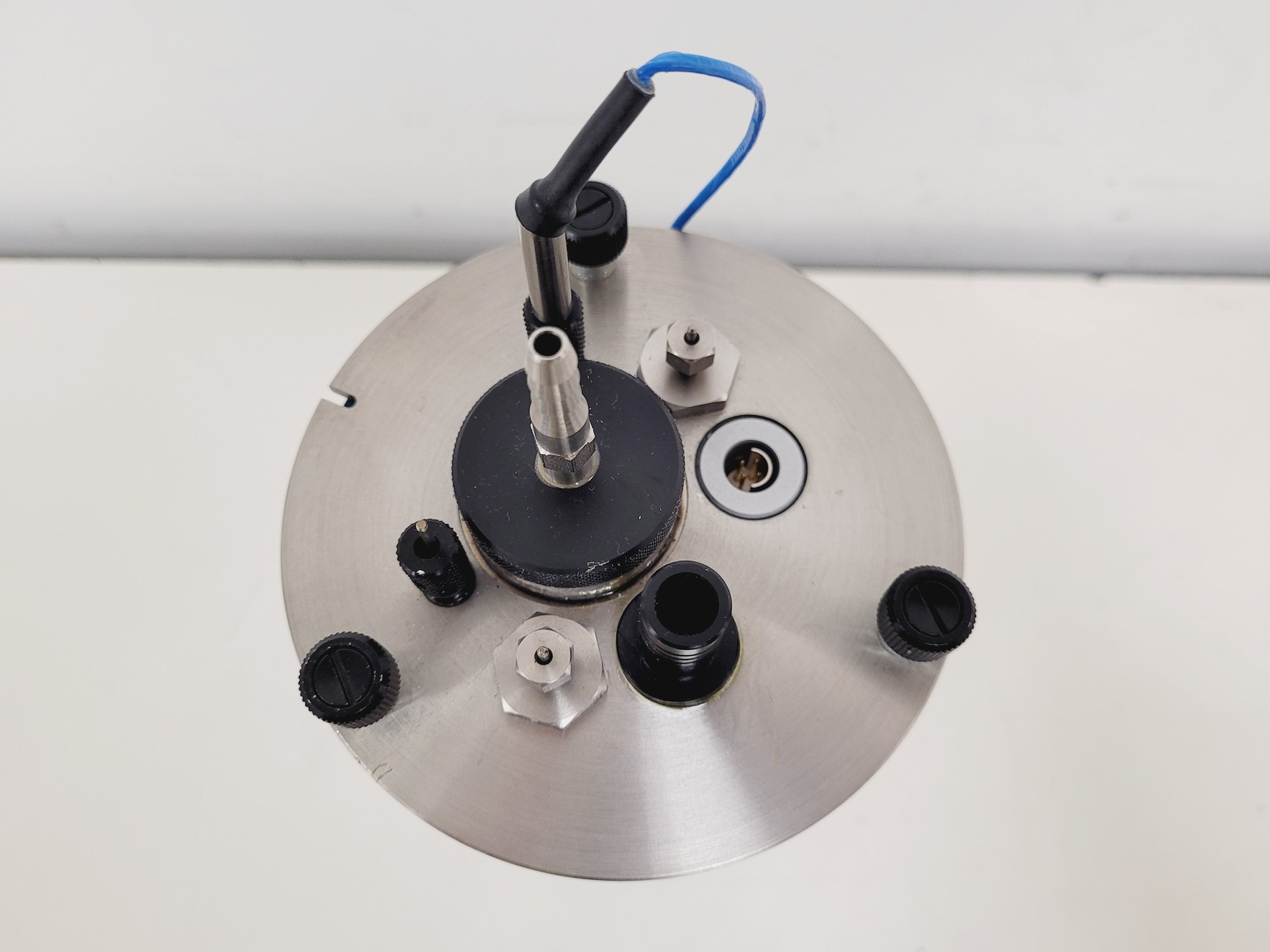 Image of Specac Variable Temperature Cuvette Holder Lab