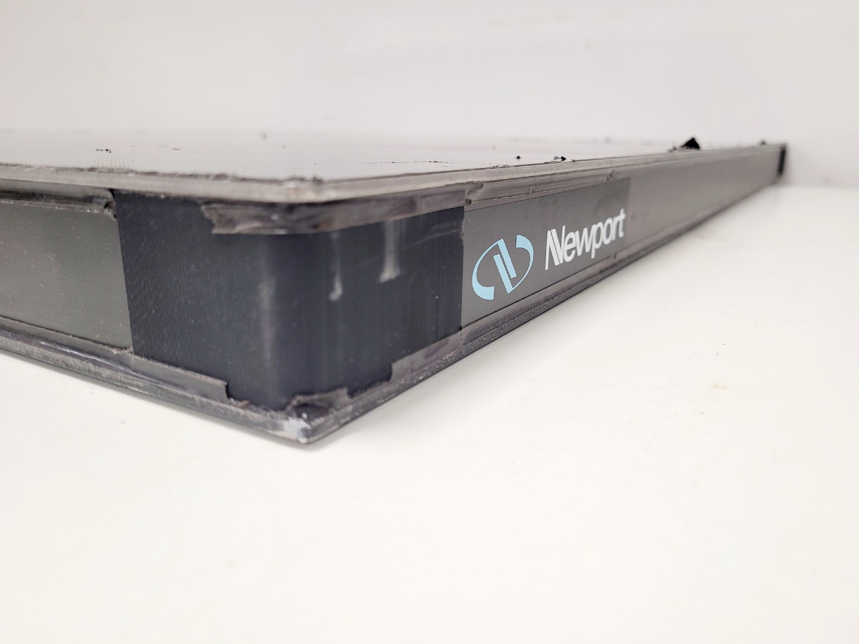 Image of Newport Anti-Vibration Isolation Table Top Metric