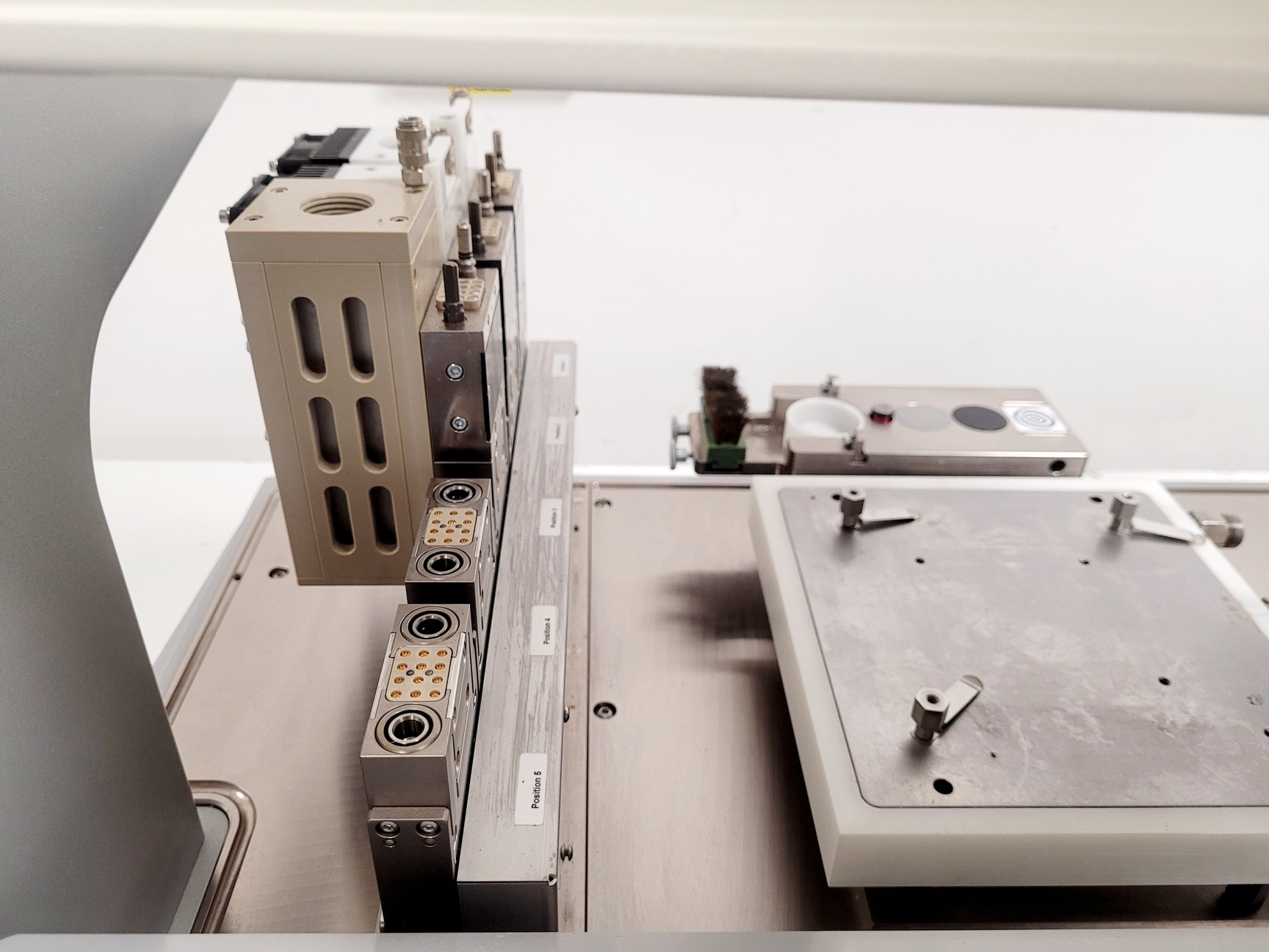 Image of EnvisionTEC 3D Bioplotter Manufacturer Series & Huber Minichiller-H1 plus