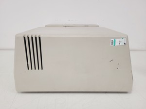Thumbnail image of Beckman DU 650 Spectrophotometer Lab