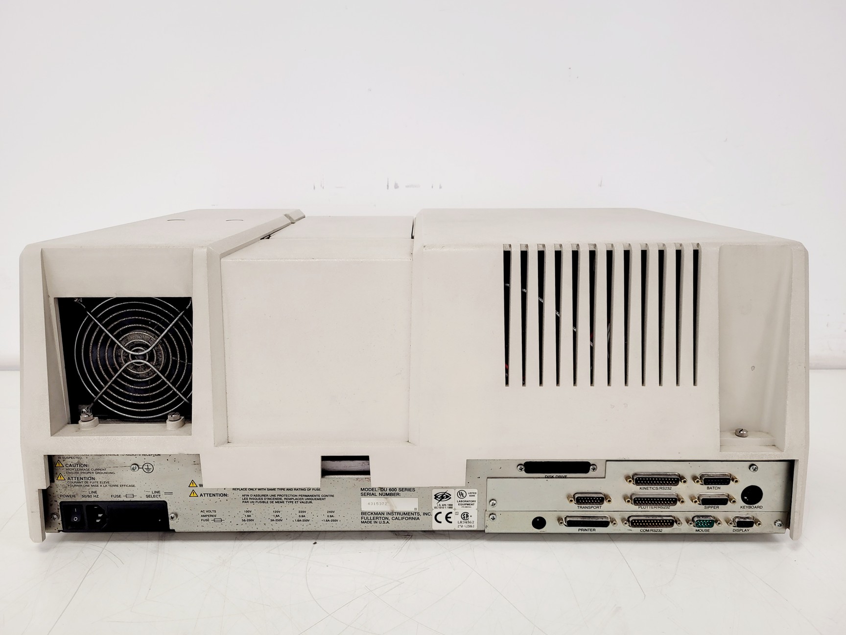 Image of Beckman DU 650 Spectrophotometer Lab