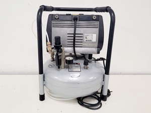 Thumbnail image of Jun Air OF302-15B Air Compressor 15L