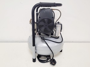 Thumbnail image of Jun Air OF302-15B Air Compressor 15L