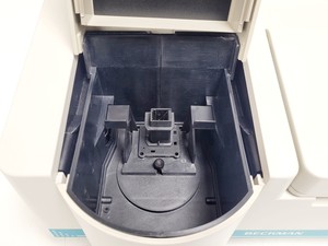 Thumbnail image of Beckman DU 520 Central Purpose UV/Vis Spectrophotometer Lab