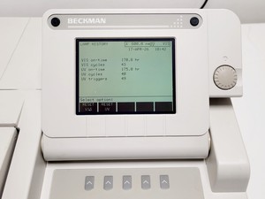 Thumbnail image of Beckman DU 520 Central Purpose UV/Vis Spectrophotometer Lab