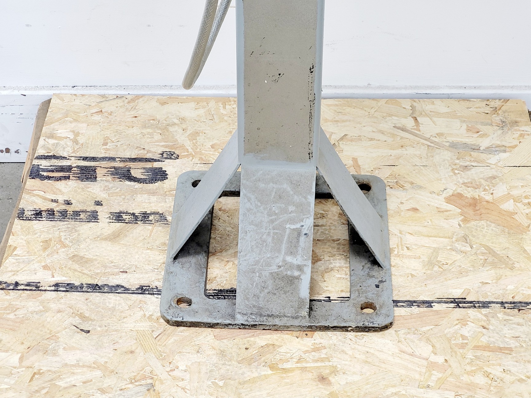 Image of Wolf Model TG8HG 8'' Double Ended Pedestal Grinder