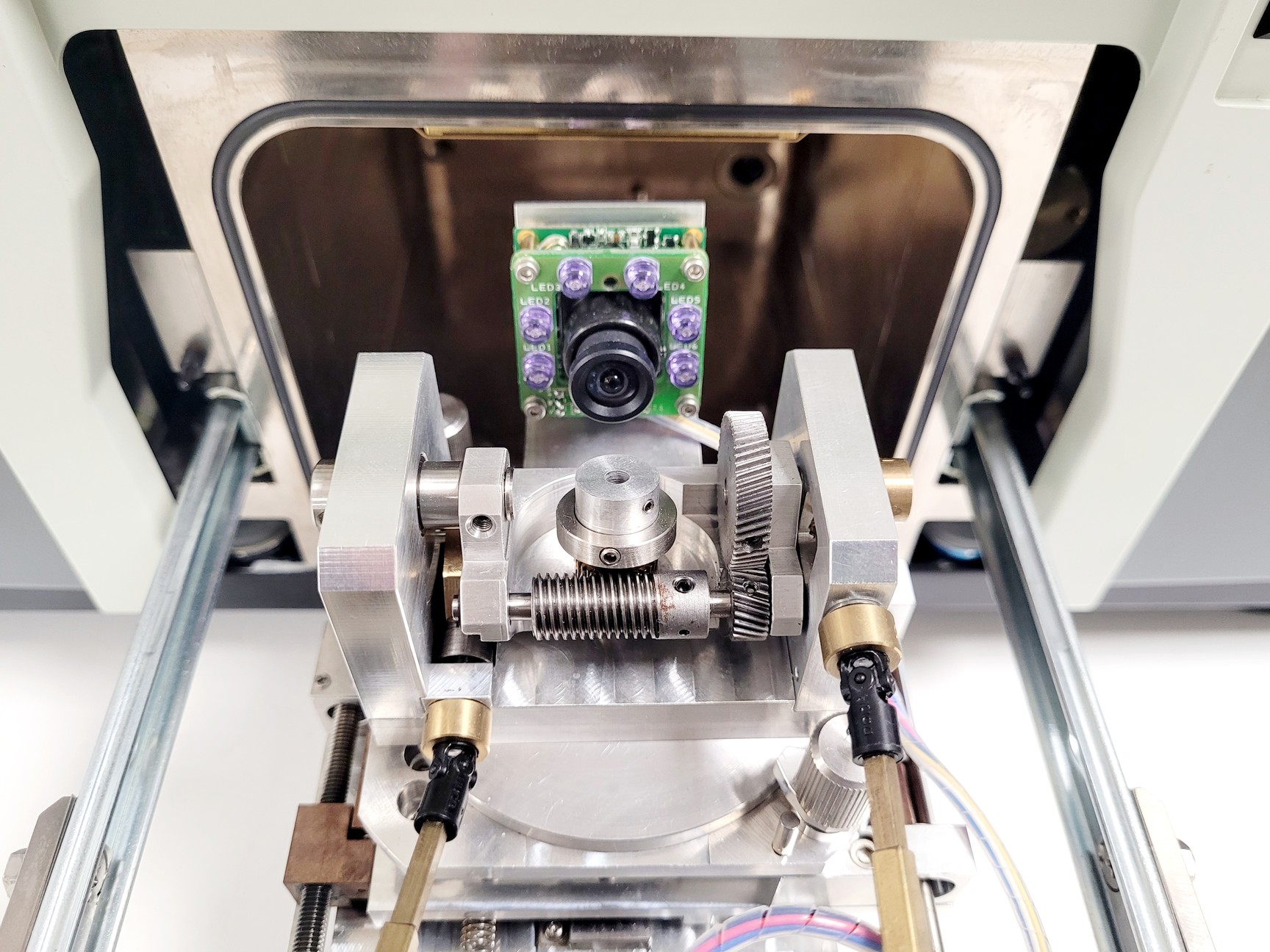 Image of Jeol NeoScope JCM-5000 Benchtop SEM Scanning Electron Microscope Lab