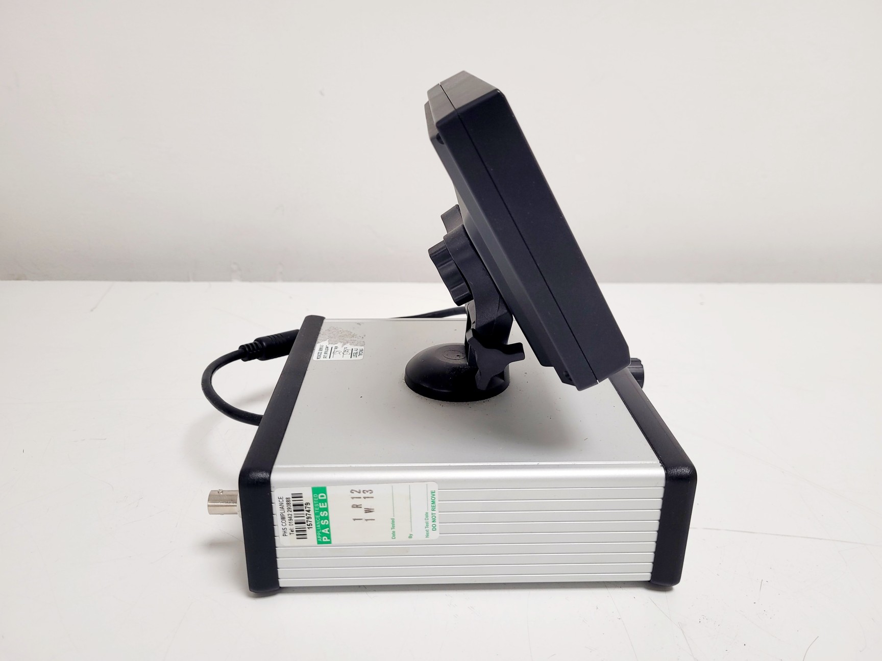 Image of Jeol NeoScope JCM-5000 Benchtop SEM Scanning Electron Microscope Lab