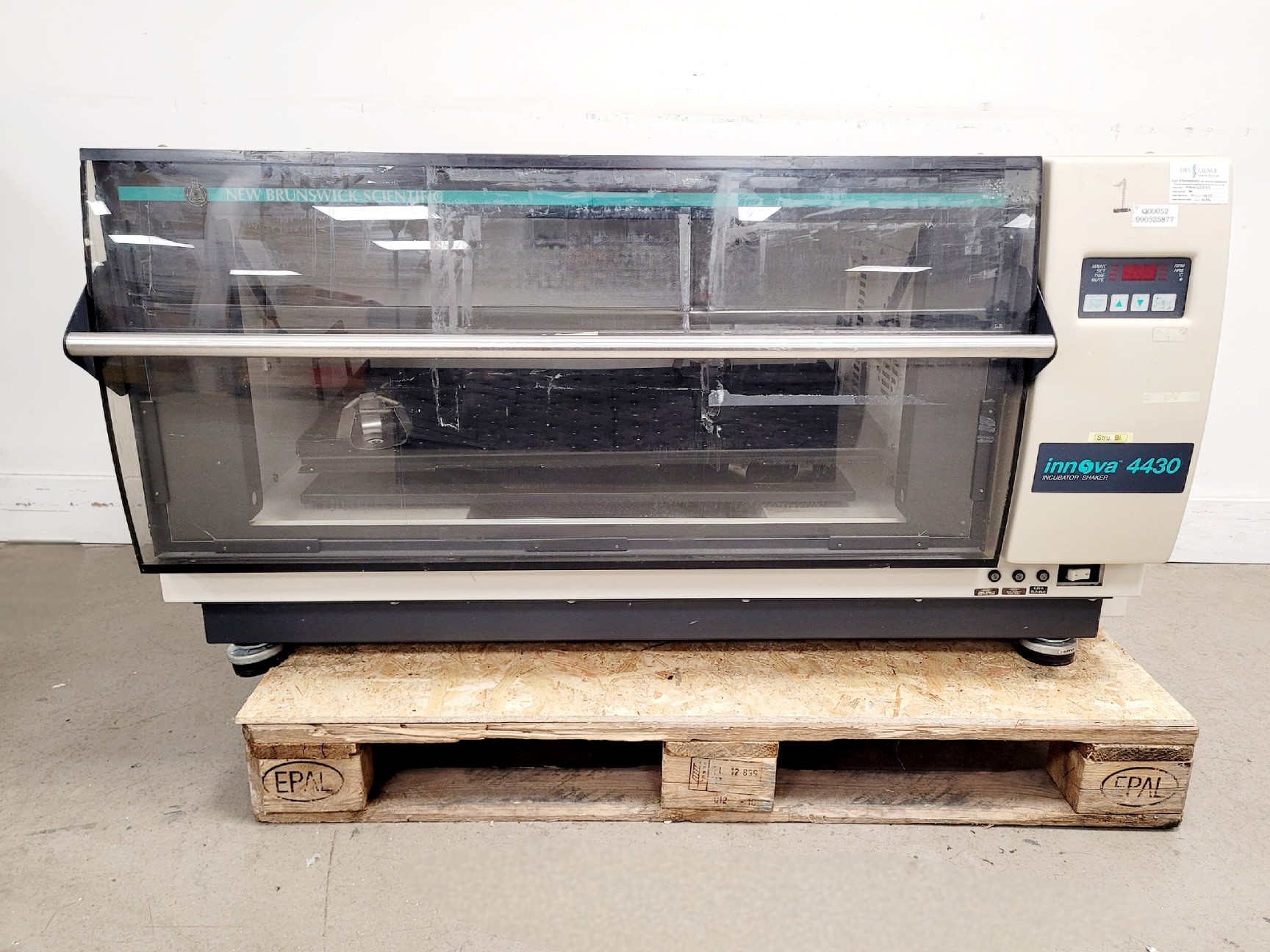 Image of New Brunswick Scientific Innova 4430 Shaking Incubator Lab