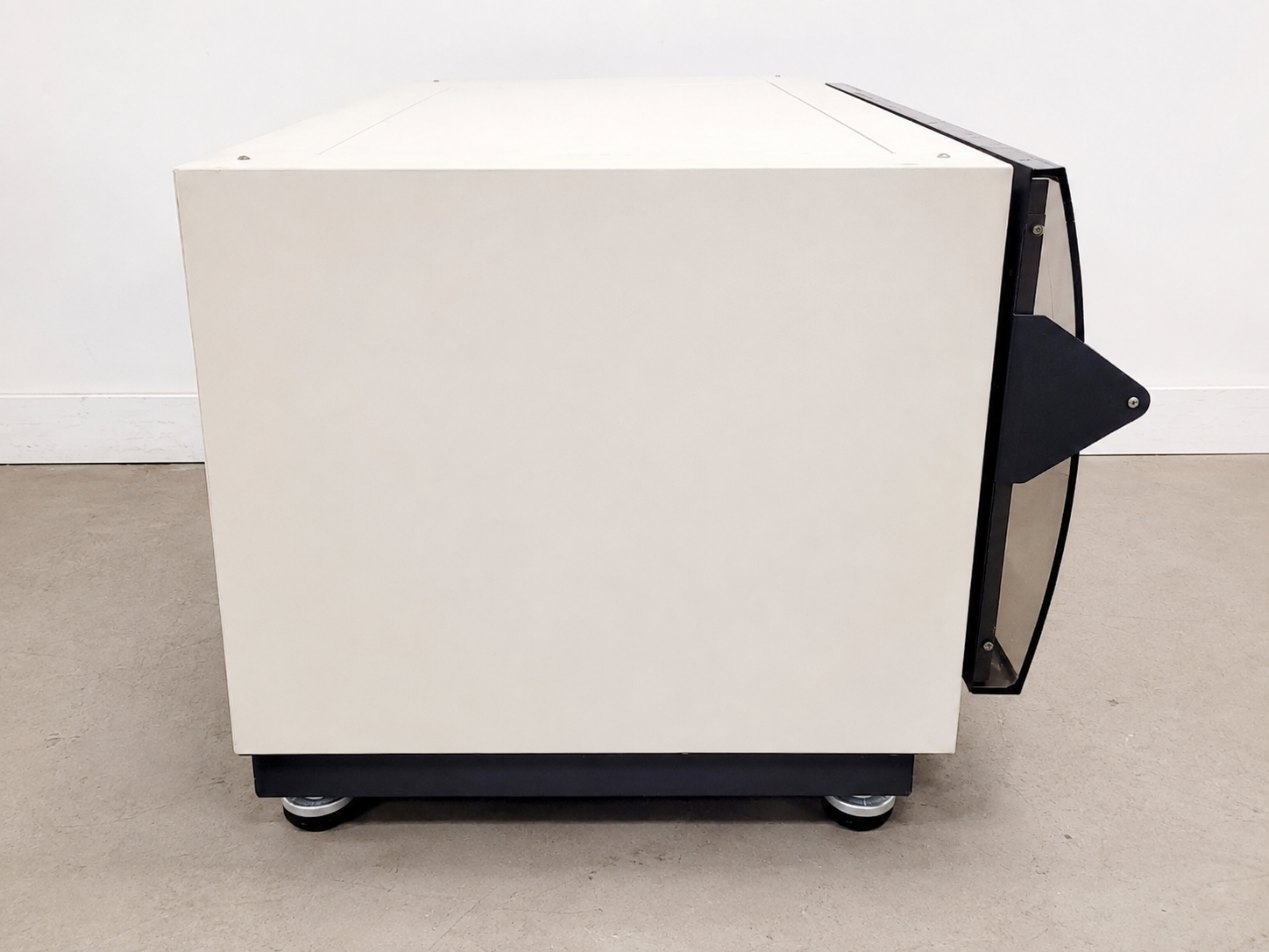 Image of New Brunswick Scientific Innova 4430 Shaking Incubator Lab