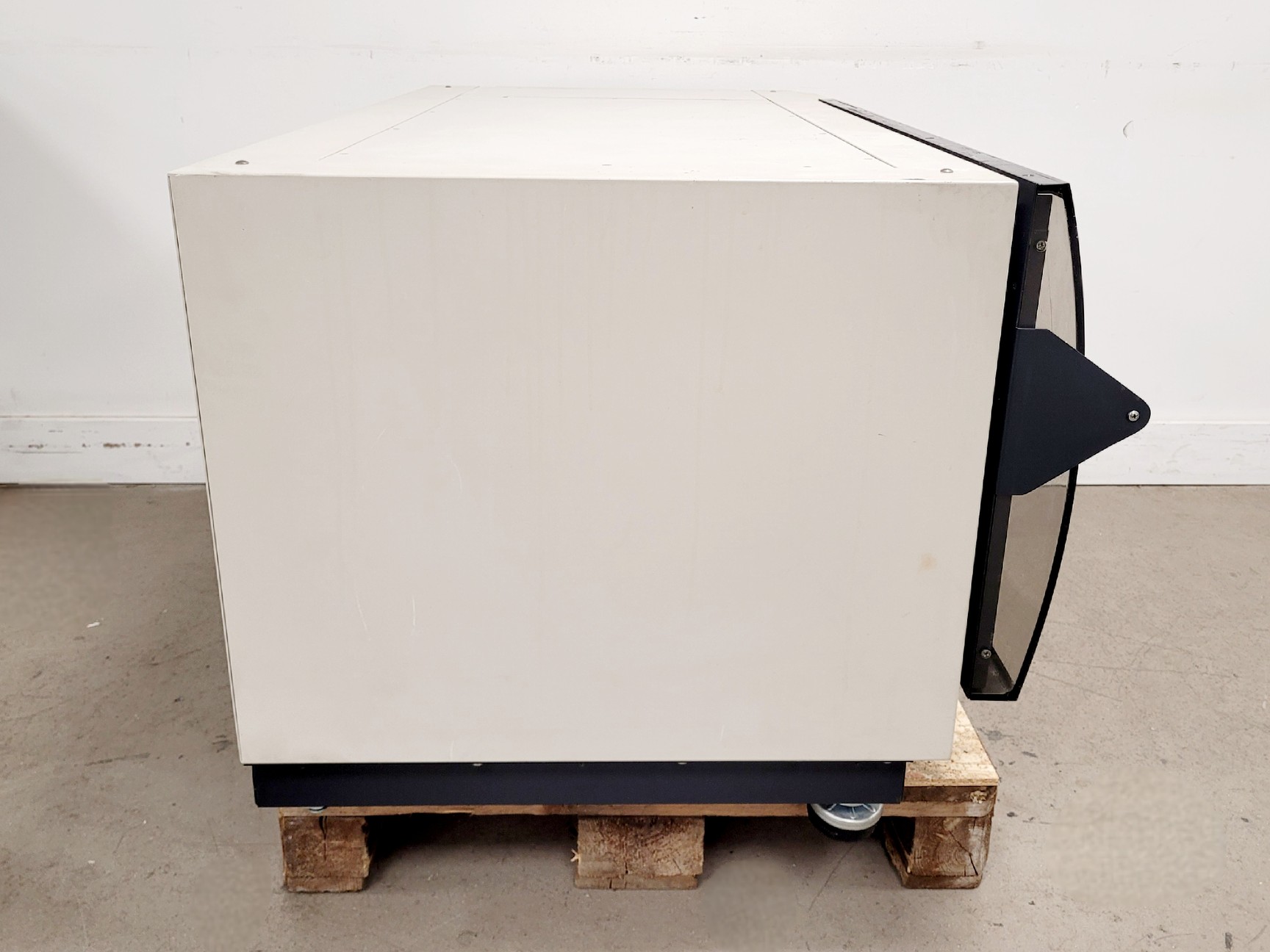 Image of New Brunswick Scientific Innova 4430 Shaking Incubator Lab