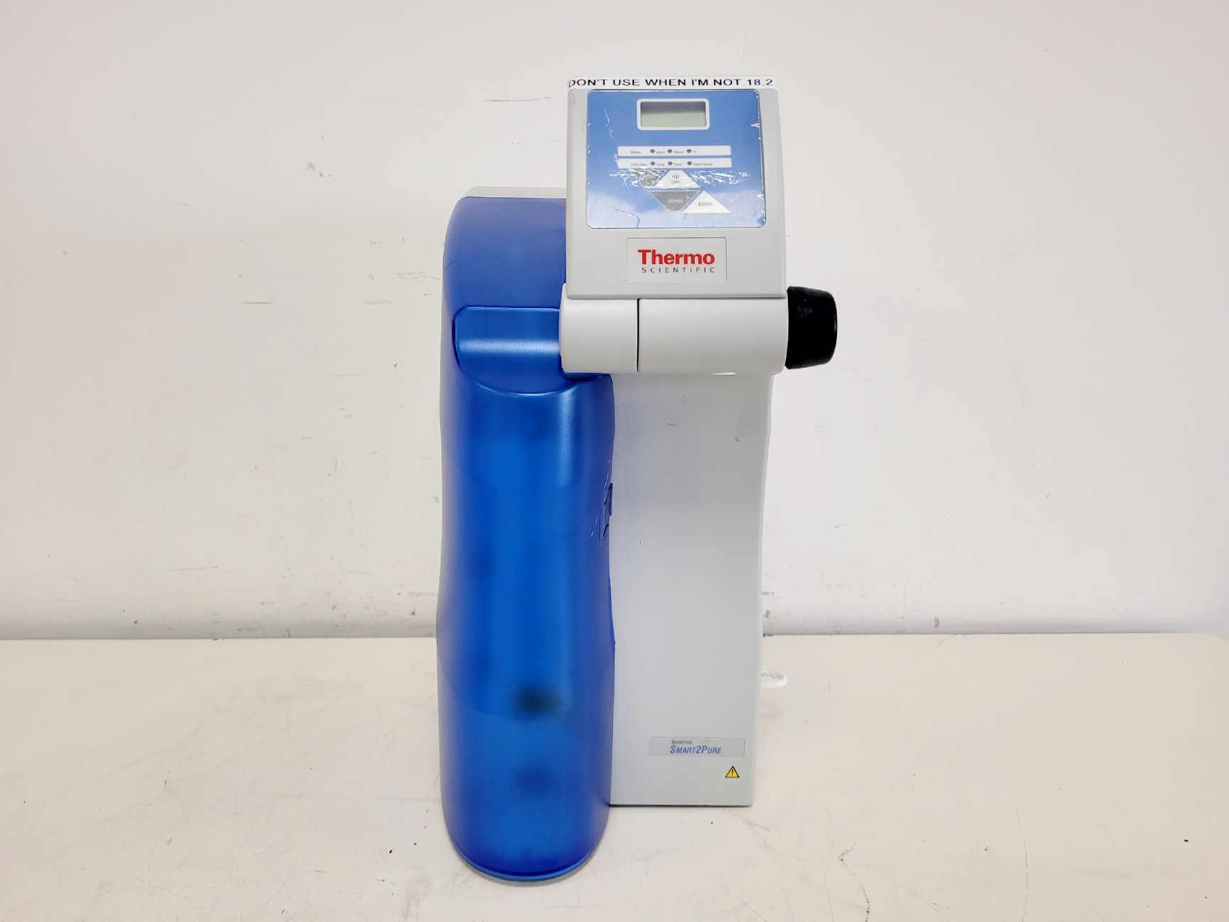 Image of Thermo Scientific Smart2Pure Water Purification System