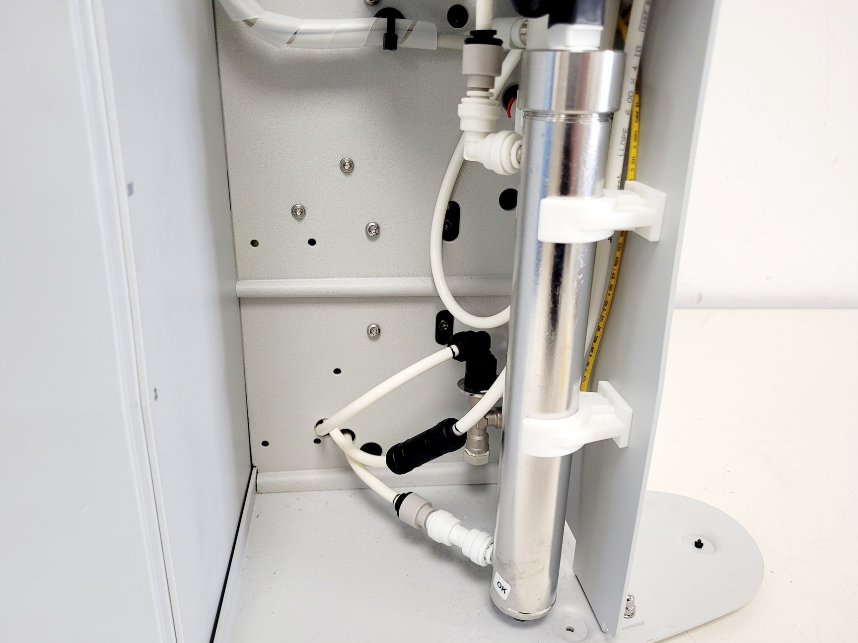 Image of Thermo Scientific Smart2Pure Water Purification System