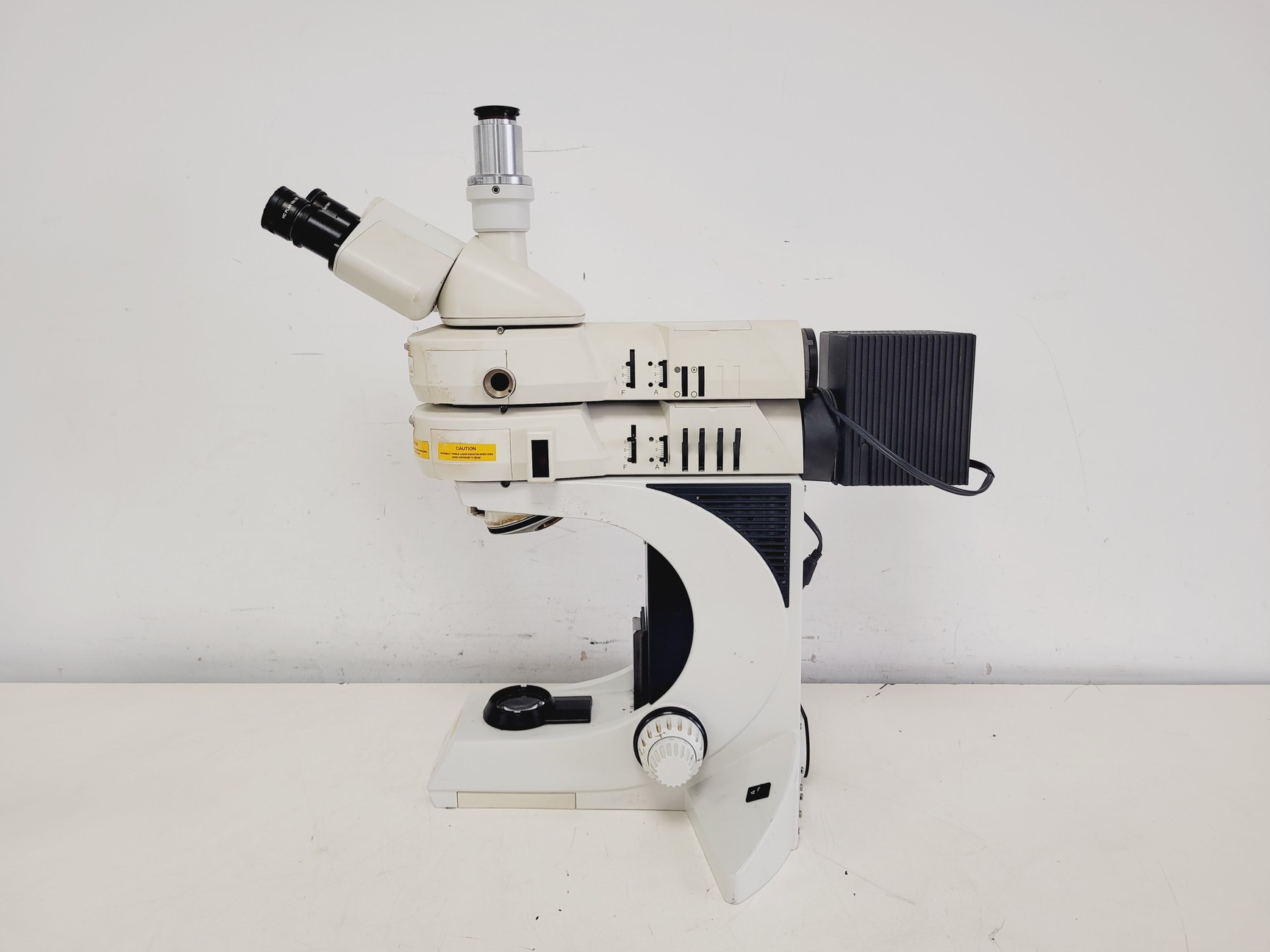 Image of Leica DMLM Microscope w/ Reinshaw Raman Spectrometer Lab