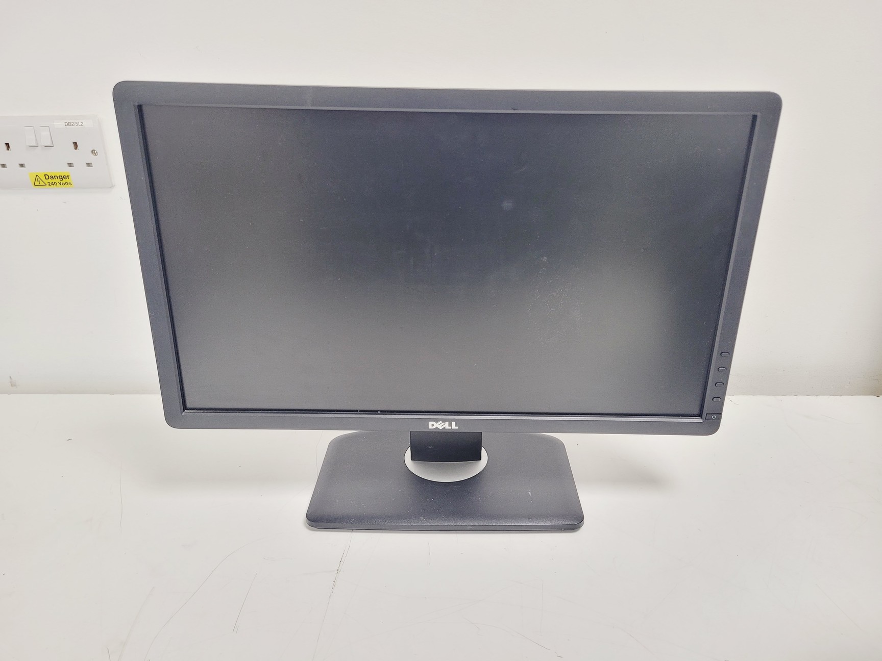 Image of Perkin Elmer Envision Plate Reader w/ PC & Software Lab